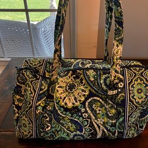 Large Vera Bradley Rhythm & Blues Quilted Duffel Travel Bag.